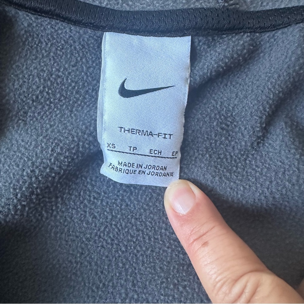 3 for $15 deal/ Nike Kids Charcoal Full-Zip Hoodie 6/7 XS - Picture 7 of 8